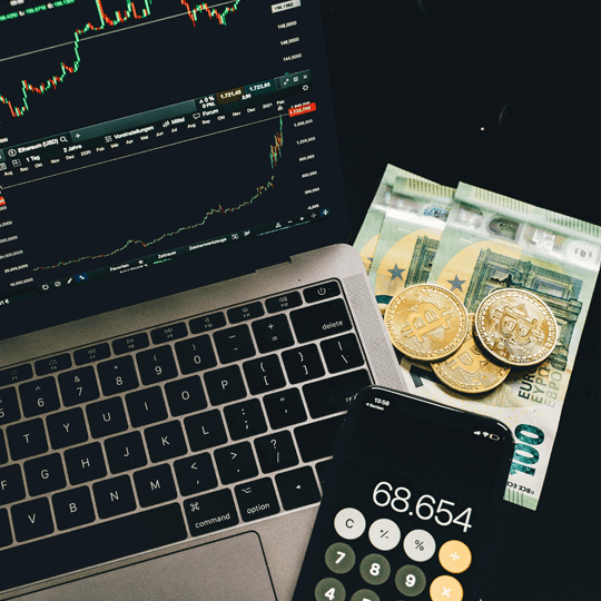 Invest Pro 2.0 Krypto-Investment-Experten-Team